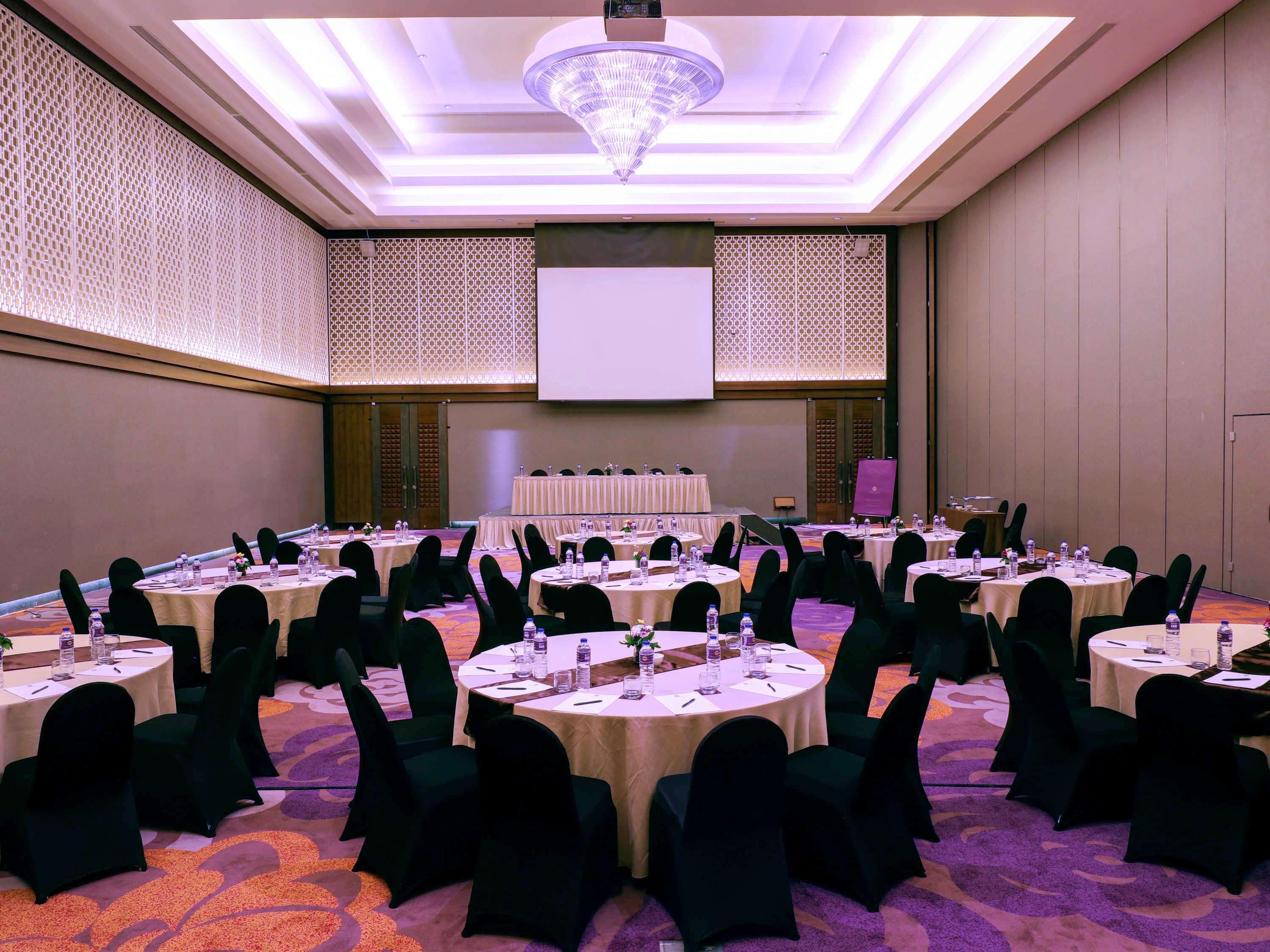 Grand Mercure Bandung Setiabudi מראה חיצוני תמונה