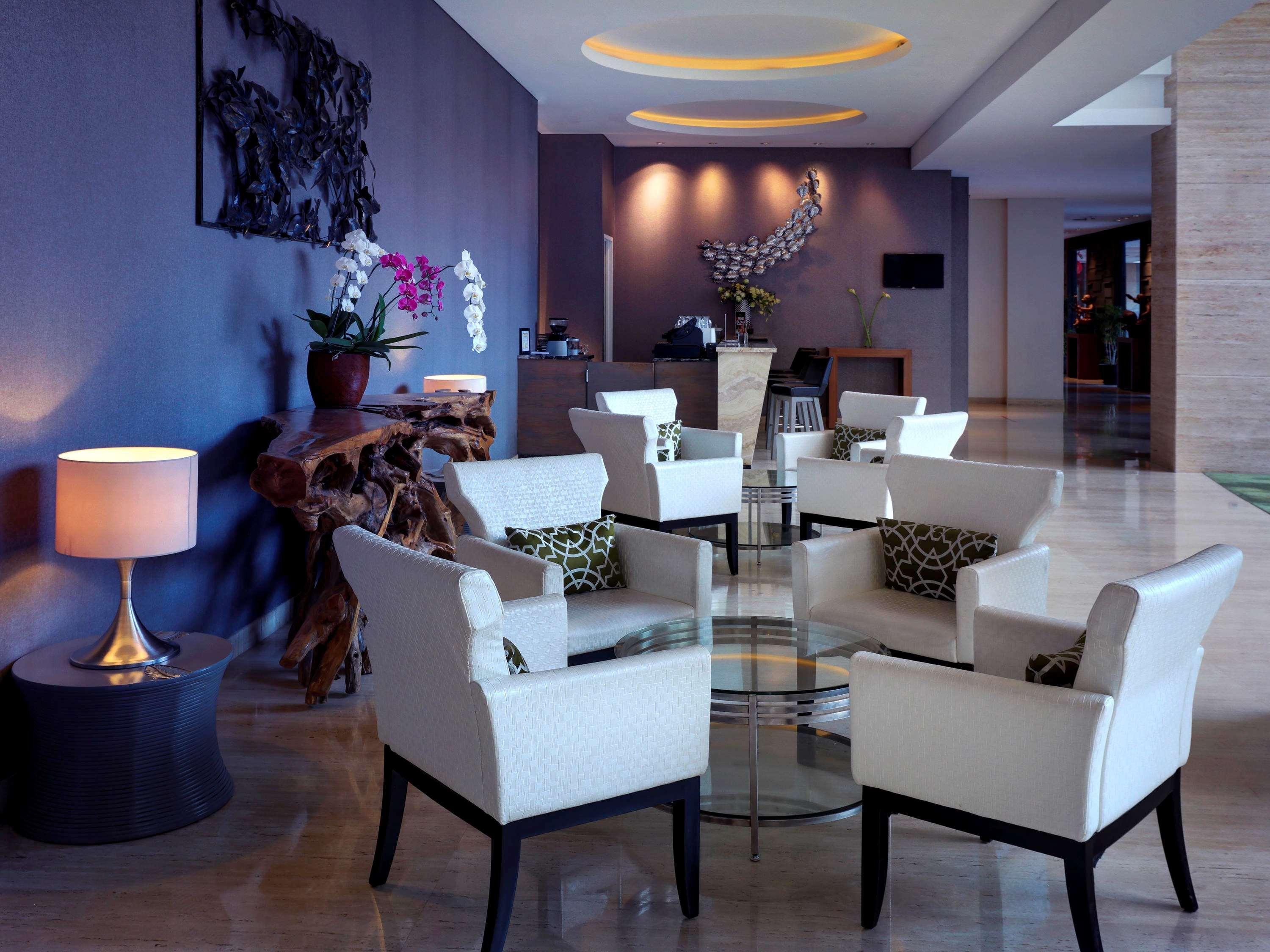 Grand Mercure Bandung Setiabudi מראה חיצוני תמונה