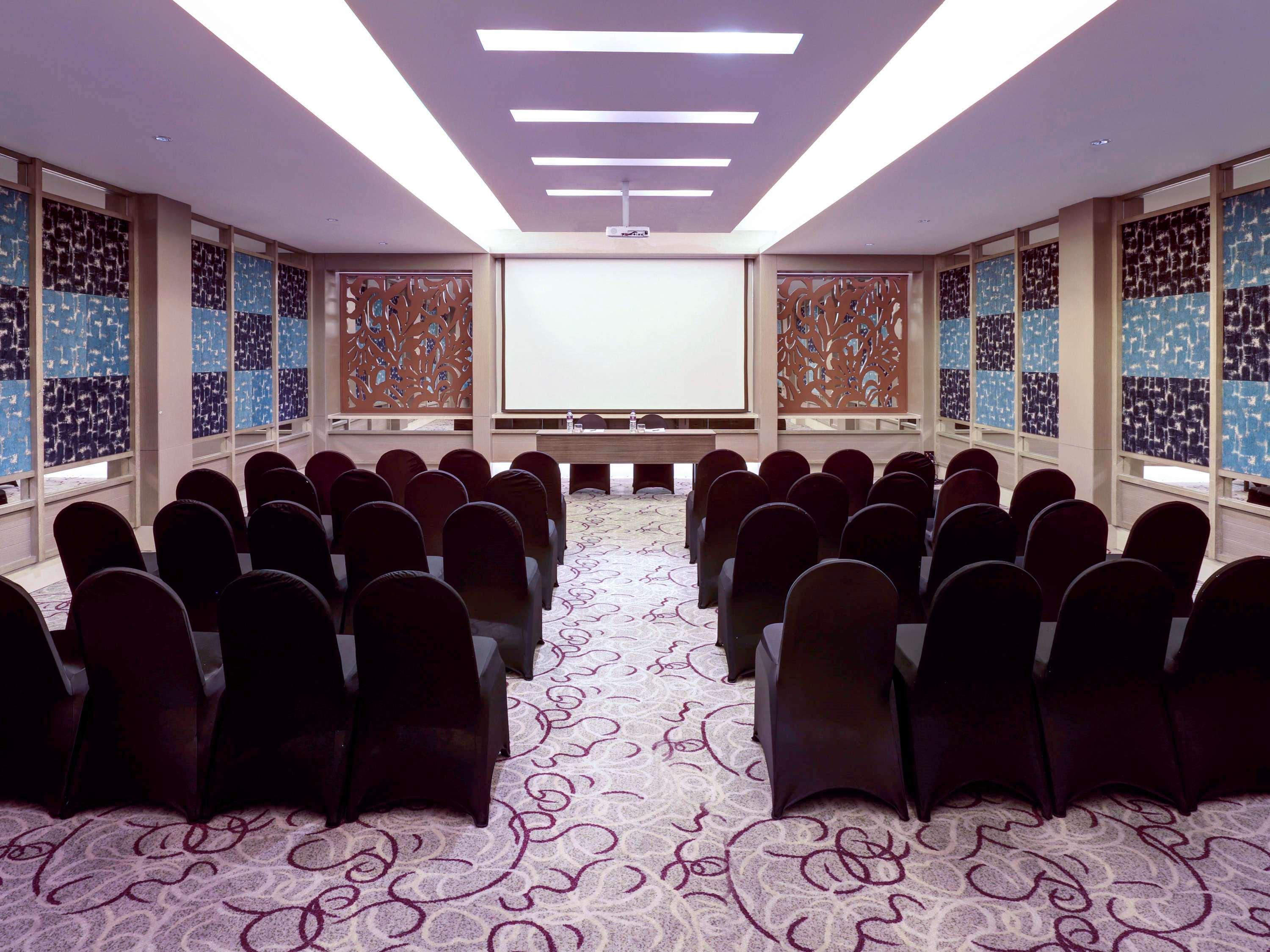 Grand Mercure Bandung Setiabudi מראה חיצוני תמונה