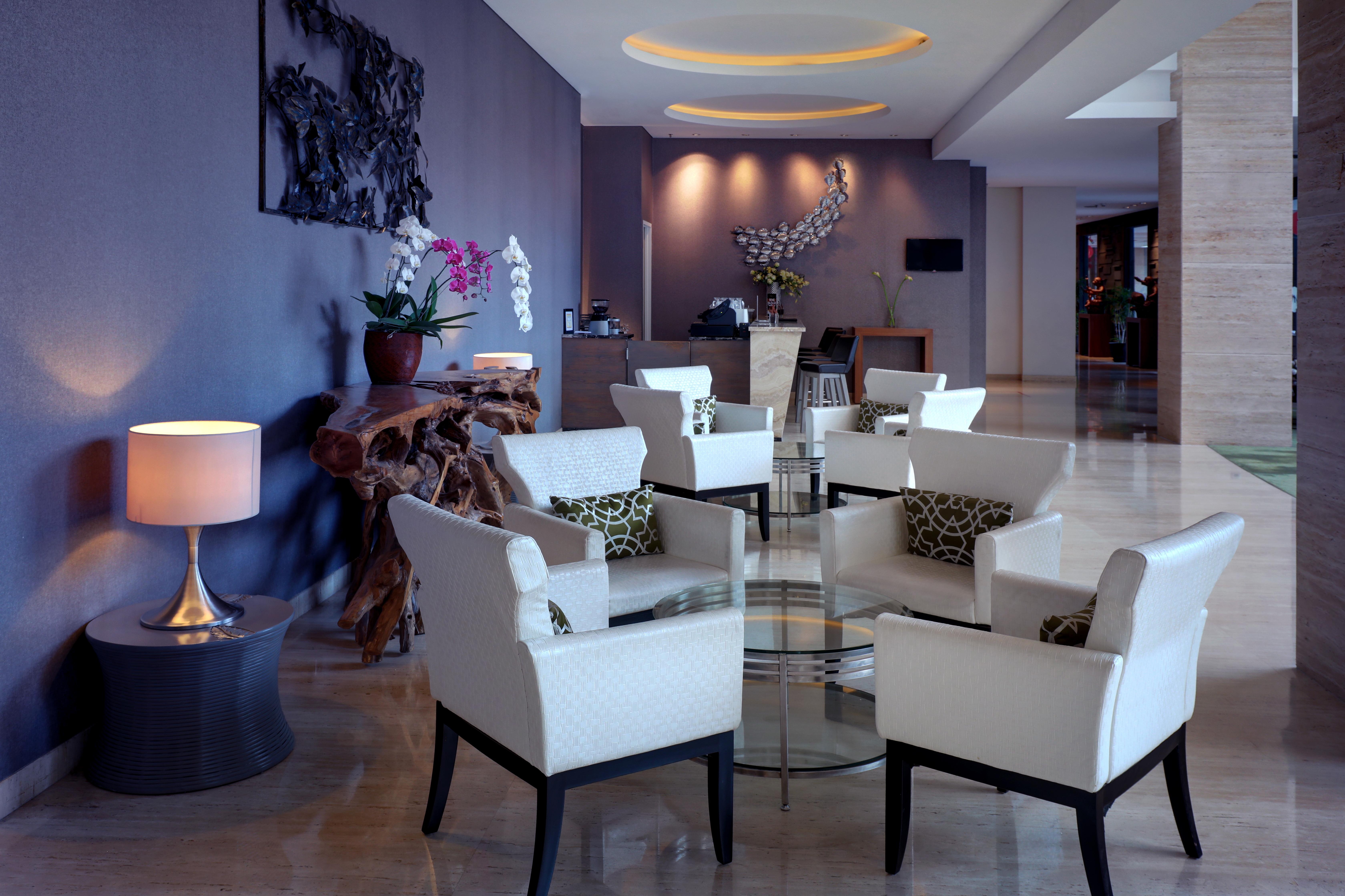 Grand Mercure Bandung Setiabudi מראה חיצוני תמונה